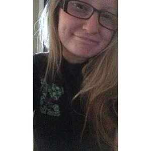 Meet your Posher, Leann